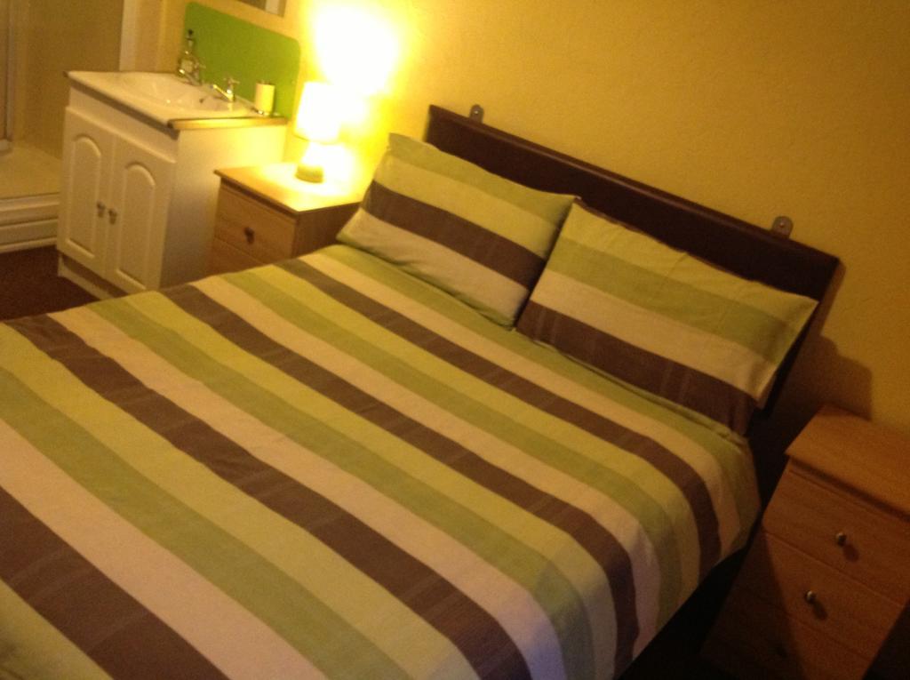 Albany Guest House คลีทอร์ปส์ ห้อง รูปภาพ