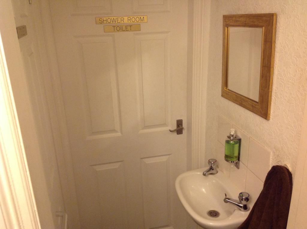 Albany Guest House คลีทอร์ปส์ ห้อง รูปภาพ